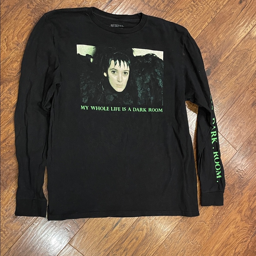 Vintage Beetlejuice Lydia Deetz Graphic Tee Long Sleeve Dark Room Size Large
